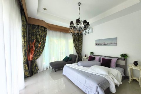 House in Sattahip, Thailand 3 bedrooms № 38135 - photo 20