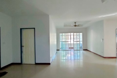 House in Bang Lamung, Thailand 3 bedrooms № 37969 - photo 6