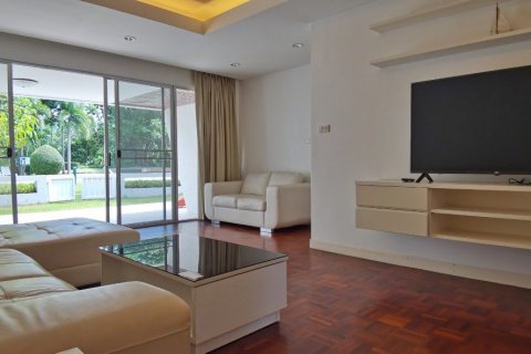 Condo in Sattahip, Thailand, 2 bedrooms  № 37196 - photo 5