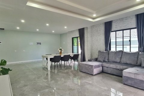 House in Sattahip, Thailand 2 bedrooms № 37999 - photo 5