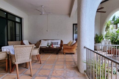 House in Bang Lamung, Thailand 4 bedrooms № 37190 - photo 19