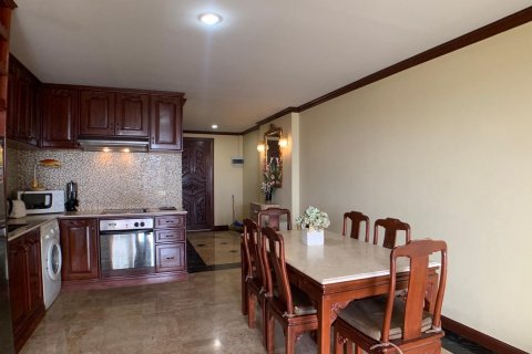 Condo in Bang Lamung, Thailand, 1 bedroom  № 37712 - photo 9