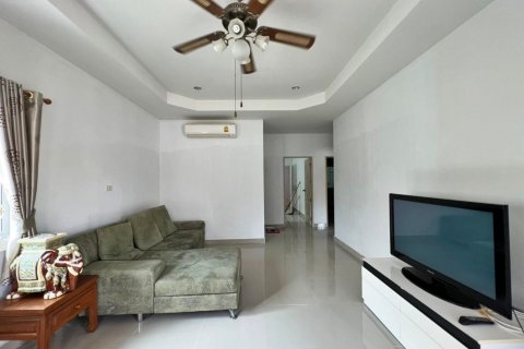 House in Bang Lamung, Thailand 2 bedrooms № 37813 - photo 8