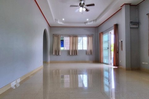 House in Bang Lamung, Thailand 3 bedrooms № 37186 - photo 2