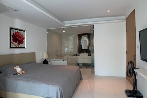 Condo in Bang Lamung, Thailand, 3 bedrooms  № 37805 - photo 11