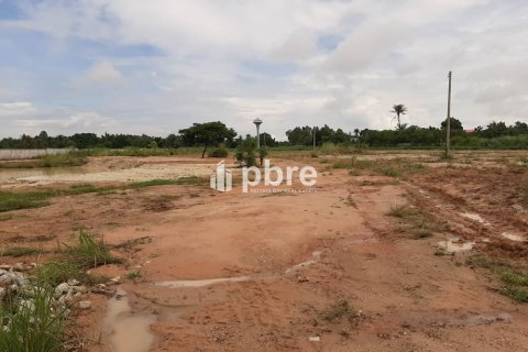 Land in Bang Lamung, Thailand 24000 sq.m. № 37603 - photo 5