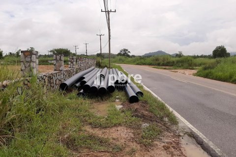 Land in Bang Lamung, Thailand 24000 sq.m. № 37603 - photo 15