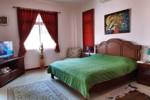 House in Bang Lamung, Thailand 5 bedrooms № 37847 - photo 10