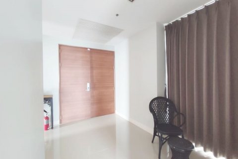 Condo in Bang Lamung, Thailand, 3 bedrooms  № 38381 - photo 12