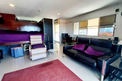 Studio in the Condo in Bang Lamung, Thailand  № 37803 - photo 4