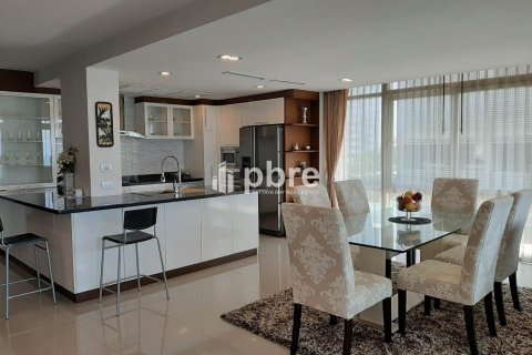 Condo in Bang Lamung, Thailand, 3 bedrooms  № 37924 - photo 5