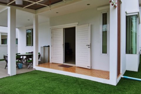 House in Bang Lamung, Thailand 3 bedrooms № 37544 - photo 3