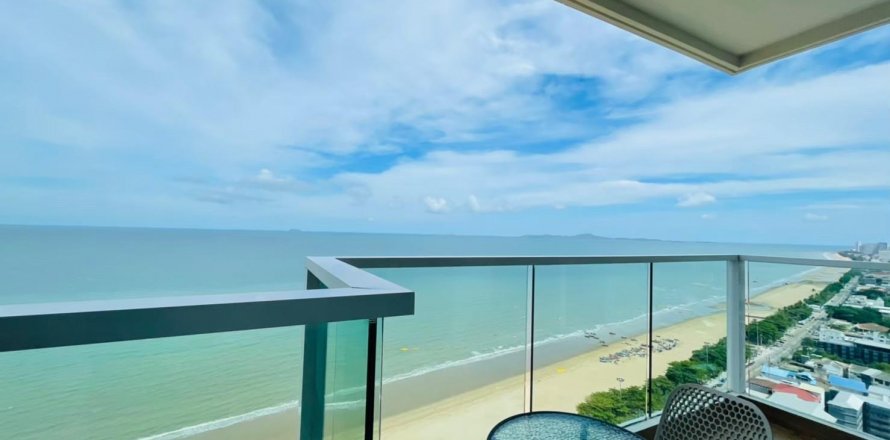 Condo in Pattaya, Thailand, 2 bedrooms in Cetus Beachfront  № 39213