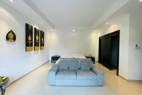 House in Bang Lamung, Thailand 3 bedrooms № 38163 - photo 29