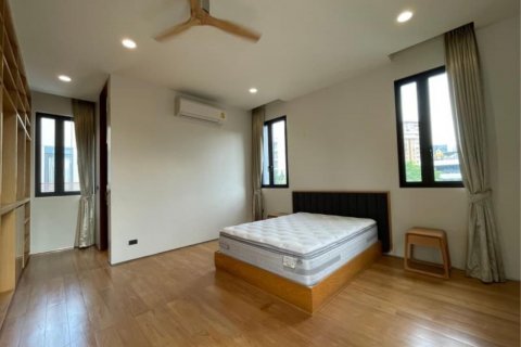 House in Phrae, Thailand 4 bedrooms № 40318 - photo 5
