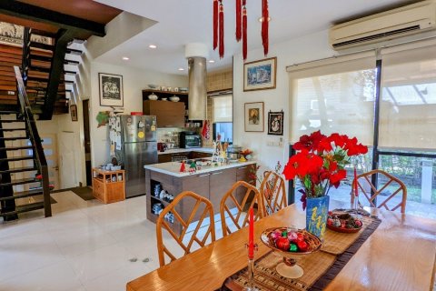 House in Bang Lamung, Thailand 4 bedrooms № 38102 - photo 11