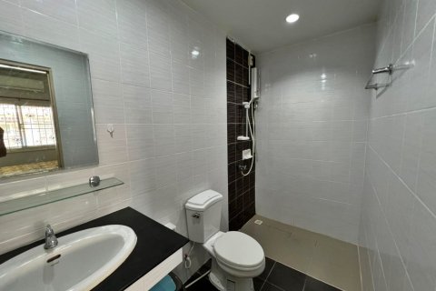 House in Bang Lamung, Thailand 2 bedrooms № 37813 - photo 12