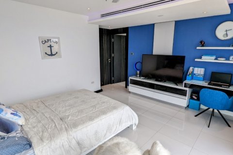 Condo in Bang Lamung, Thailand, 3 bedrooms  № 38007 - photo 24