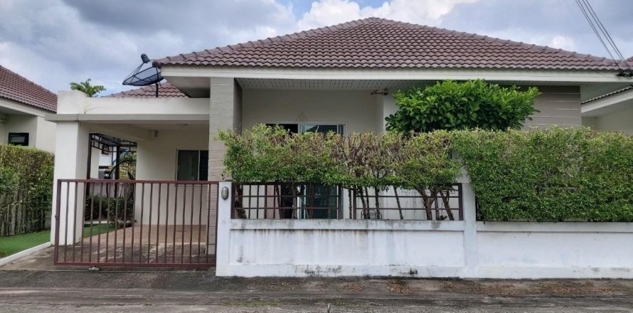 House in Sattahip, Thailand 3 bedrooms № 37302