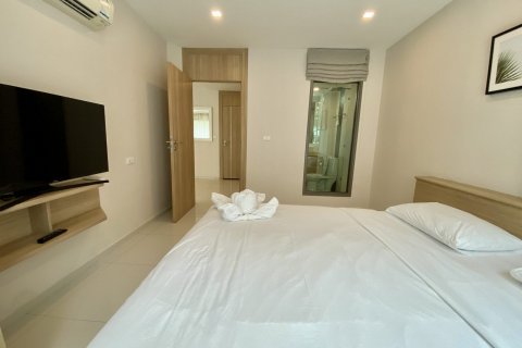 Condo in Bang Lamung, Thailand, 2 bedrooms  № 38071 - photo 14