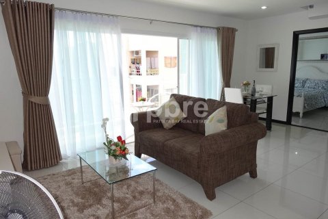 Condo in Bang Lamung, Thailand, 1 bedroom  № 38425 - photo 3