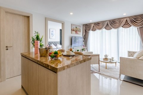 Condo in Bang Lamung, Thailand, 2 bedrooms  № 37948 - photo 1