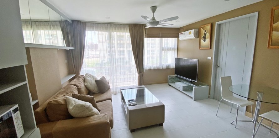 Condo in Bang Lamung, Thailand, 1 bedroom  № 37540