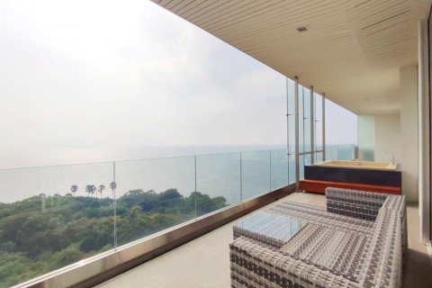 Condo in Bang Lamung, Thailand, 3 bedrooms  № 38381 - photo 22