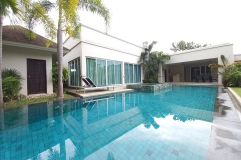 House in Bang Lamung, Thailand 3 bedrooms № 38482 - photo 1