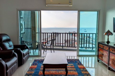 Condo in Sattahip, Thailand, 1 bedroom  № 37759 - photo 2