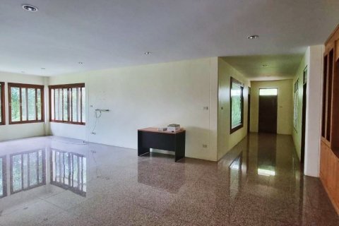 House in Bang Lamung, Thailand 6 bedrooms № 37550 - photo 6