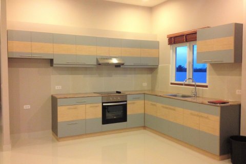 House in Bang Lamung, Thailand 3 bedrooms № 38995 - photo 12