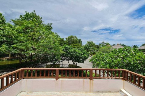 House in Bang Lamung, Thailand 4 bedrooms № 37809 - photo 18