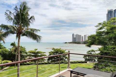 Condo in Bang Lamung, Thailand, 3 bedrooms  № 38377 - photo 25