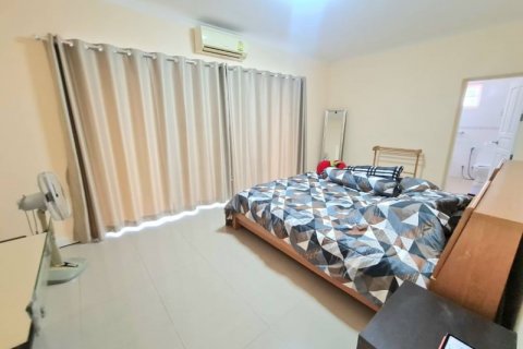 House in Sattahip, Thailand 5 bedrooms № 37396 - photo 24