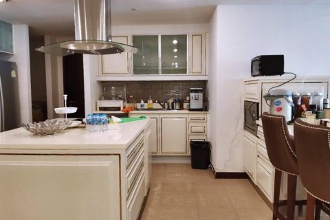 Condo in Sattahip, Thailand, 3 bedrooms  № 37516 - photo 8