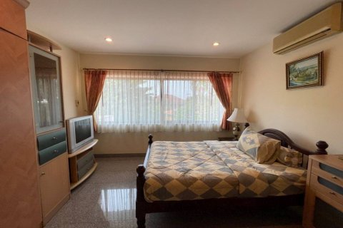 House in Pattaya, Thailand 5 bedrooms № 36720 - photo 8