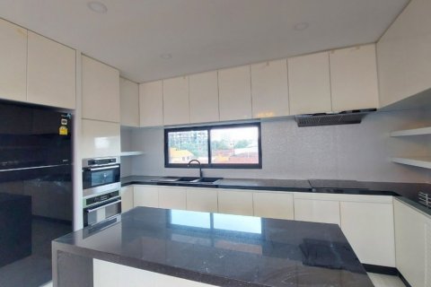 Condo in Bang Lamung, Thailand, 3 bedrooms  № 37841 - photo 14