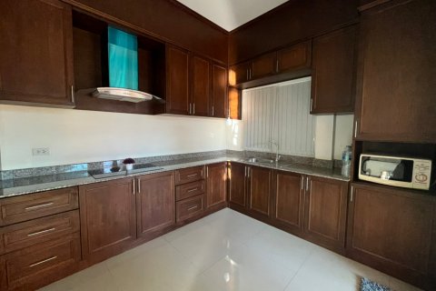 House in Bang Lamung, Thailand 2 bedrooms № 38209 - photo 13