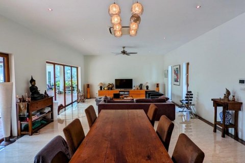 House in Bang Lamung, Thailand 6 bedrooms № 38247 - photo 8