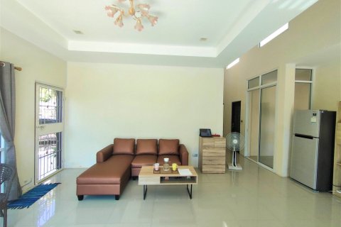 House in Bang Lamung, Thailand 3 bedrooms № 38214 - photo 4