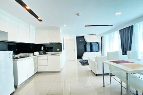 Condo in Bang Lamung, Thailand, 2 bedrooms  № 37858 - photo 8