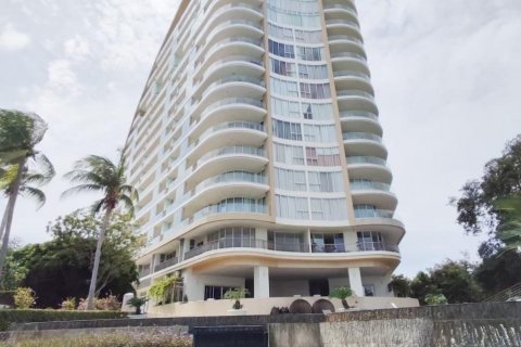 Condo in Bang Lamung, Thailand, 3 bedrooms  № 38377 - photo 5