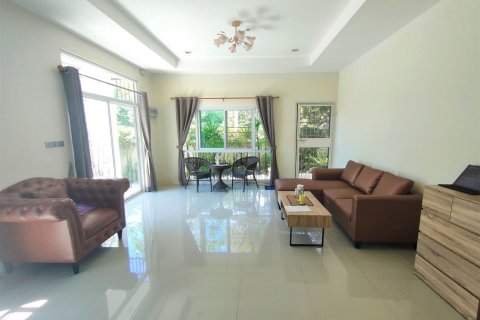 House in Bang Lamung, Thailand 3 bedrooms № 38214 - photo 6