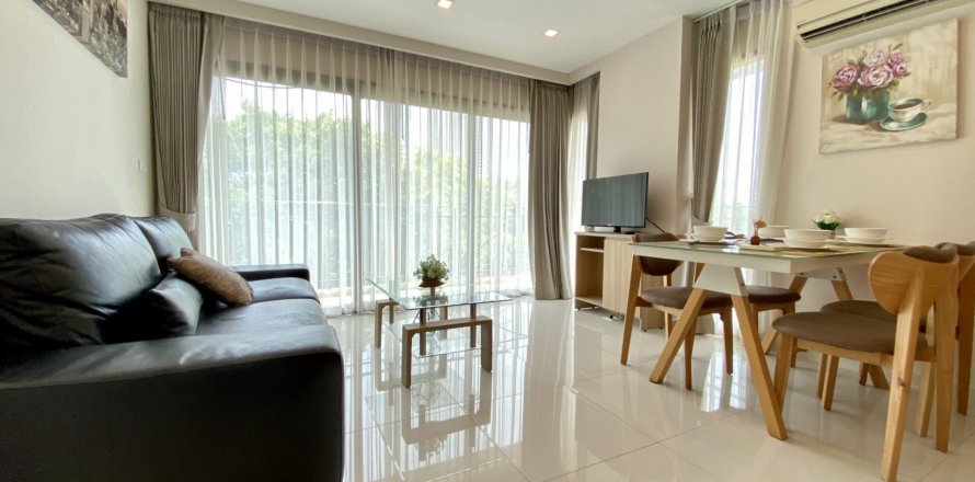 Condo in Bang Lamung, Thailand, 2 bedrooms  № 38072