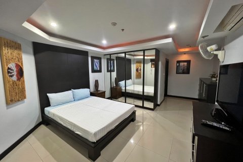 Condo in Bang Lamung, Thailand, 2 bedrooms  № 37563 - photo 13