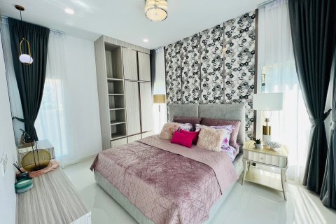 House in Bang Lamung, Thailand 3 bedrooms № 37981 - photo 6