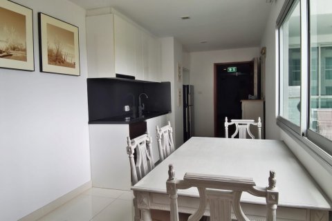 Condo in Bang Lamung, Thailand, 2 bedrooms  № 39152 - photo 10