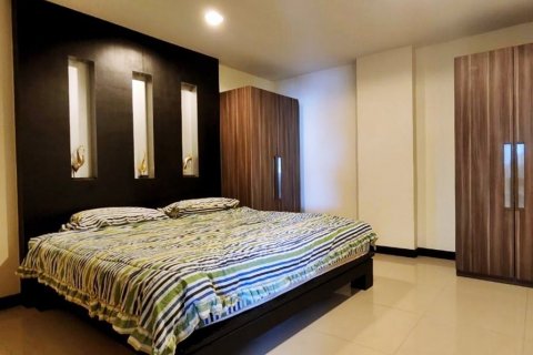 Condo in Bang Lamung, Thailand, 2 bedrooms  № 37434 - photo 5