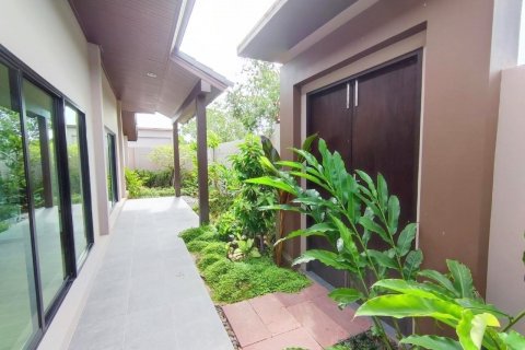 House in Bang Lamung, Thailand 3 bedrooms № 38294 - photo 2